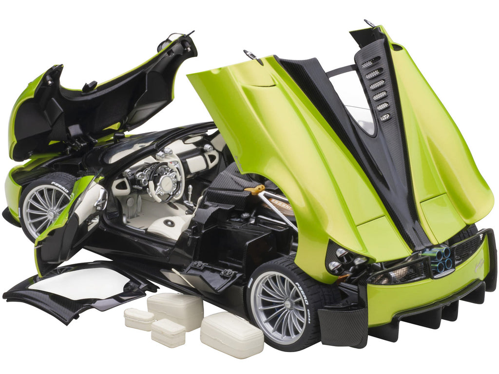Pagani Huayra Roadster Verde Firenze Green Metallic and Carbon with Luggage Set 1/18 Model Car by Autoart-1