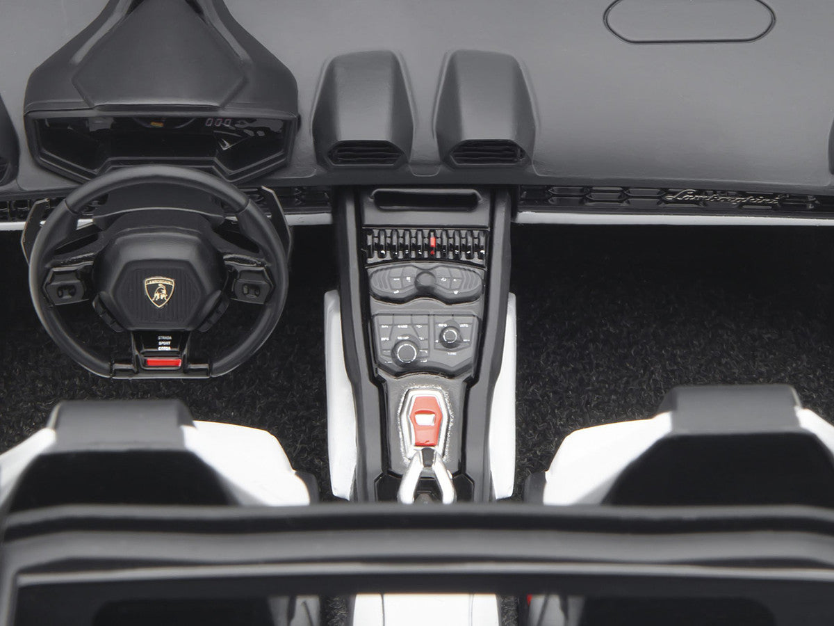 Lamborghini Huracan GT "LB-Silhouette Works" White with Black 1/18 Model Car by Autoart-3